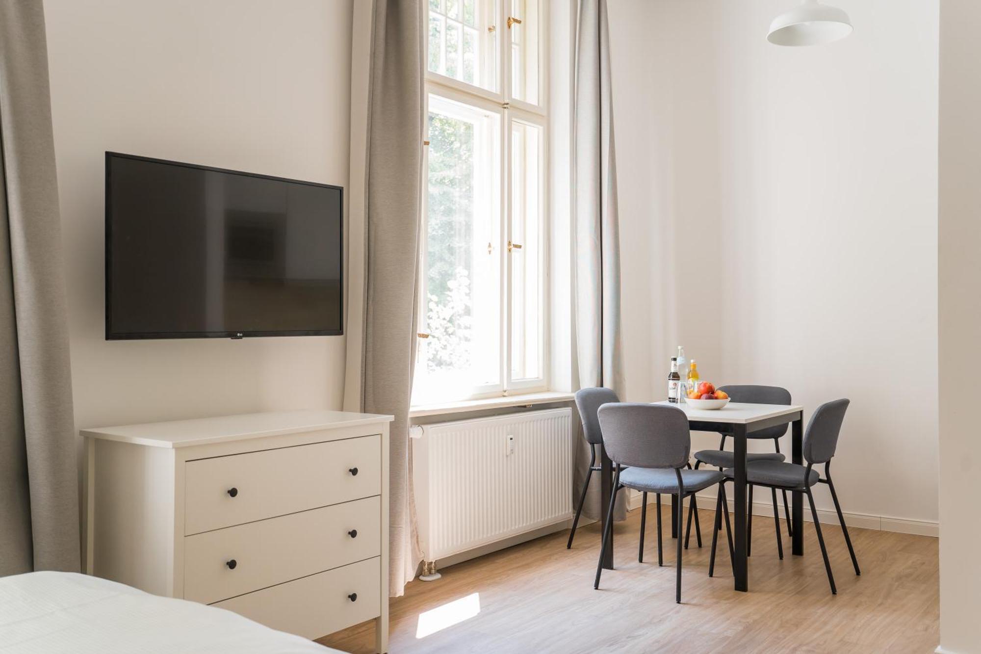 Homaris Apartments Frankfurter Allee Berlin Exterior foto